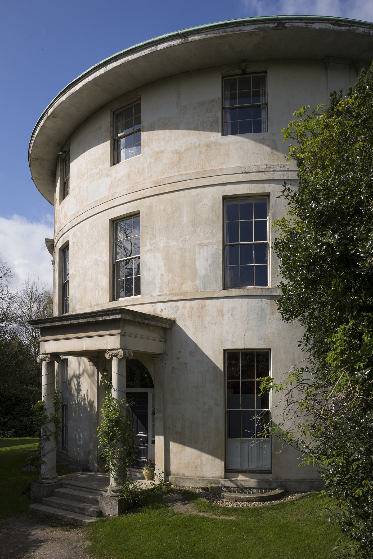 The Round House - Havering-atte-Bower