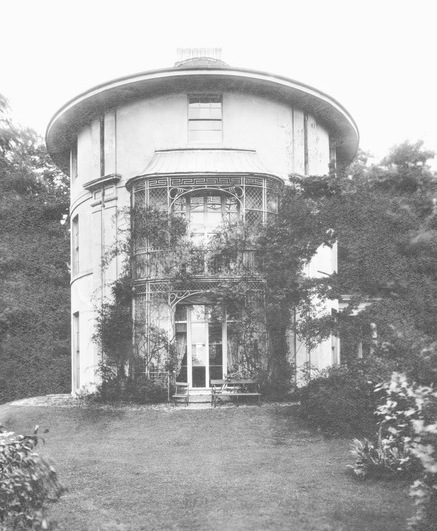The Round House - Havering-atte-Bower